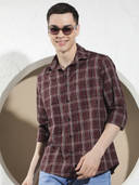 Maroon color option, Currently selected