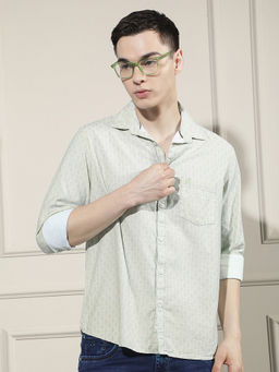 CRIMSOUNE CLUB - Men Green Printed Full Sleeves Shirt