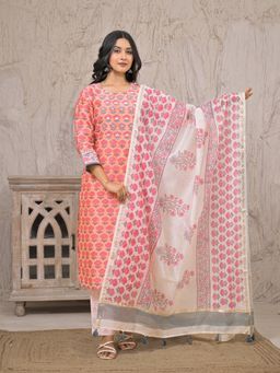 Zari Jaipur - Peach Chanderi Embroidered Kurta with Pant and Dupatta