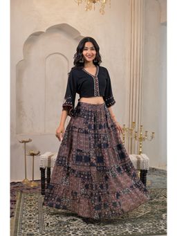 Juniper - Black Viscose Embroidered Top with Skirt