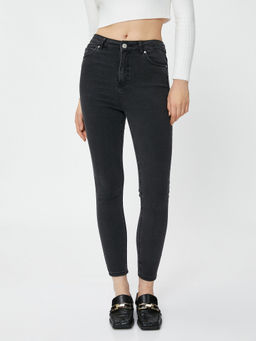 Koton - Push Up Jeans Skinny Leg - Carmen Jeans
