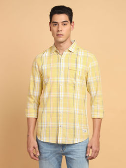 Wrangler - Men Checked Yellow Regular Fit Shirt