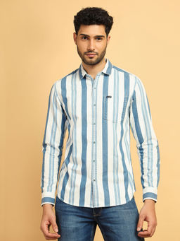 Wrangler - Men Striped Blue Regular Fit Shirt