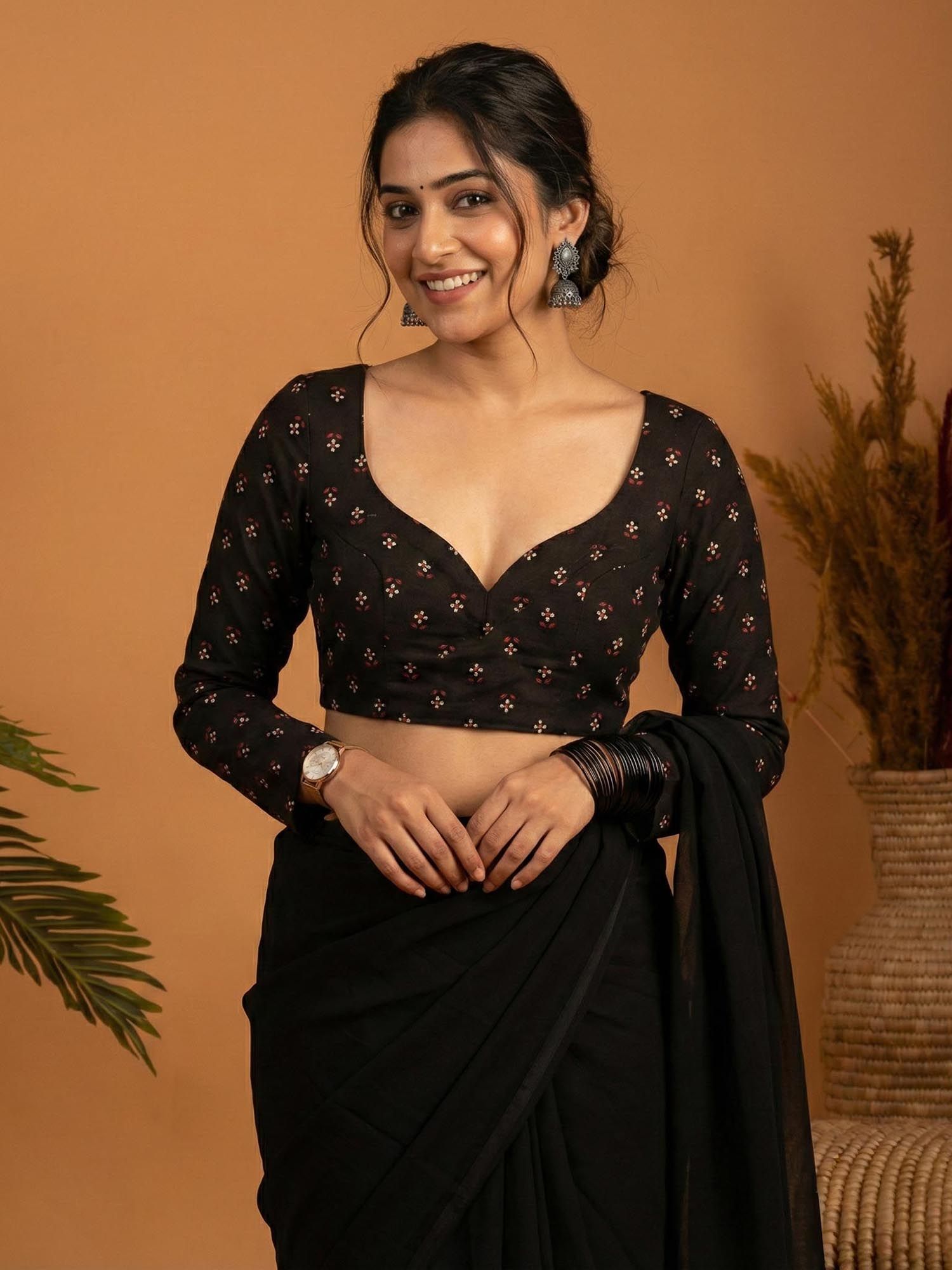 Cotton Full Sleeves Sweetheart Stitched Blouse-image-1