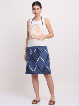 ARRABI - Blue Geometric TC Cotton Blend Apron with 2 Patch Pockets