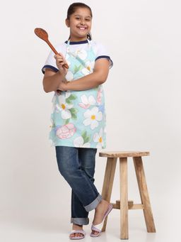 ARRABI - Blue Floral TC Cotton Blend Baby Apron with 2 Patch Pockets