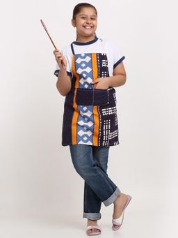 ARRABI - Blue Geometric TC Cotton Blend Baby Apron with 2 Patch Pockets