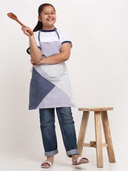 ARRABI - Grey Geometric TC Cotton Blend Baby Apron with 2 Patch Pockets