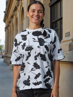 Bewakoof - Women's White All Over Printed Oversized T-shirt