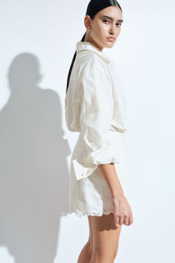 H&M - Women White Broderie Anglaise Shorts