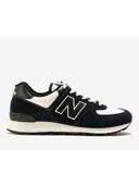 Black color option, Sold out, Currently selected