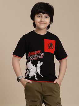 Kidsville - Avengers Printed Regular Fit T-Shirt for Boys