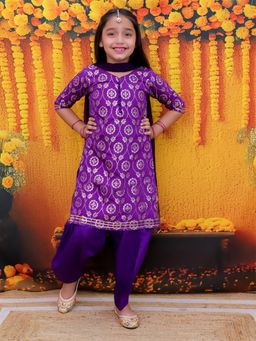 BownBee - 3/4Th Sleeve Chanderi Jacquard Kurti Salwar with Dupatta- Purple (Set of 3)