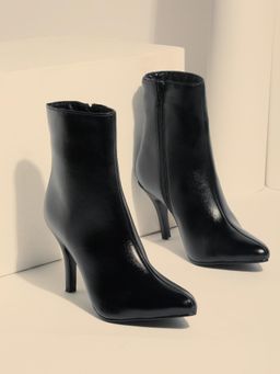 VALIOSAA - Women Black Casual Boots