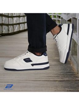 Bond Street - Men White Casual Sneakers