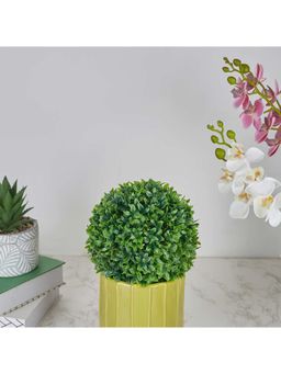 HomeTown - Ilana Artificial Grass Decorative Ball Dia 18 cm In Green Colour