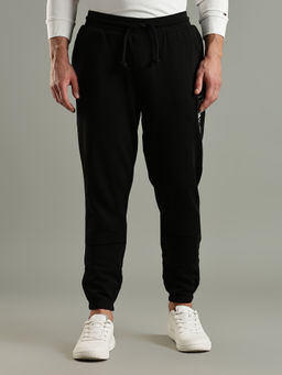 Tommy Hilfiger - Men Black Slim Fit Logo Mid Rise Joggers