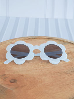 DukieKooky - Black Solid Uv Protection Full Rim Plastic Sunglasses Dksg596B (S)