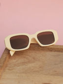 Brown color option