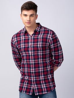 Spykar - Men Deep Red Cotton Slim Fit Checkered Shirt