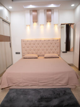 StudioHMK - Bronze Textured Cotton Double Bedcover with 2 Pillow Covers