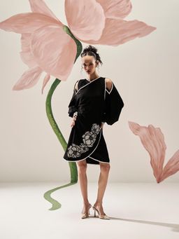 BOHO-CHIC By Sukriti Jain - Flattering Cold Shoulder Applique Dress