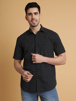 JadeBlue - Men Black Cotton Printed Regular Fit Casual Shirt