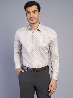 JadeBlue - Men Beige Pure Cotton Printed Regular Fit Formal Shirt