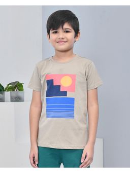 YOUMAA - Boys Cotton Abstract Half Sleeve Round Neck Khaki T-Shirt
