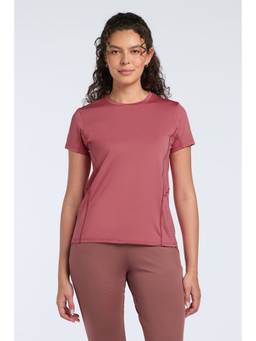 Amante - Women Baroque Rose Flaunt Workout T-Shirt