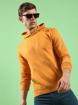 Campus Sutra - Men Mustard Yellow Pullover Hooded Sweatshirt with Contrast Drawstring