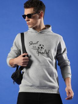 Campus Sutra - Men Light Grey Shoot For Goals Hooded Sweatshirt with Kangaroo Pocket