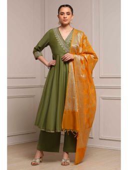 Biba - Women Green Polyester Blend Angarkha Embroidered Kurta Pant with Dupatta