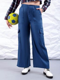 Freehand - Women Blue Solid Mid-Rise Cargo Pocket Trouser