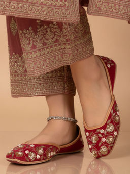 Desi Colour - The Mehar Collection Pink Elara Gulnaar Juttis