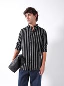 Black color option, Currently selected