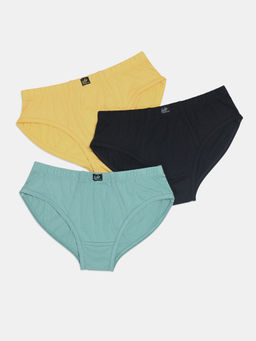 Jockey - 3035 Boys Cotton Solid Briefs - Cornsilk, Black & Feldspar (Pack of 3)