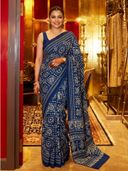 Navy Blue color option