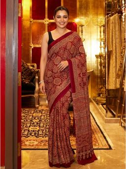 Nyri - Printed Silk Blend Saree with Unstitched Blouse