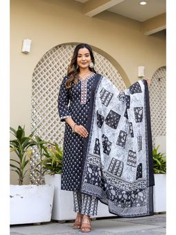 Benaaz - Black Printed and Hand Work Cotton Straight Kurta & Pant with Dupatta (Set of 3)