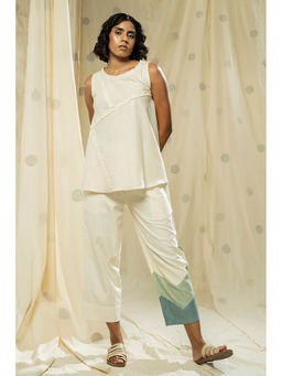 Thread Game - Simple Essence Off White Lifestyle Timeless Spaghetti Top with Pant