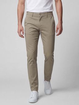 R&B - Khaki Solid Men Mid-Rise Slim Fit Trouser