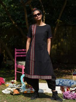 Suta - Women Black Embroidered Kurta & Dhoti