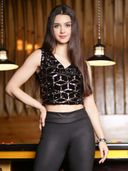 Black color option, Sold out, Currently selected