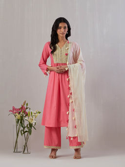 GRASS & SUNSHINE - Pink Frolic Embroidered Kurta with Pant & Dupatta (Set of 3)