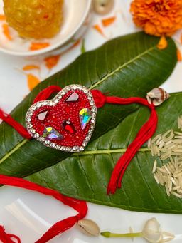 Moedbuille - Red Handcrafted Silk Multi Strand Rakhi