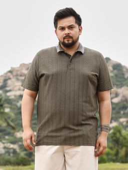 Instafab Plus - Men Green Cotton Blend Textured Regular Fit Polo T-shirt