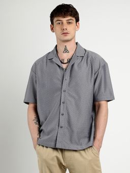 Campus Sutra - Men Grey Oversized Honeycomb Shirt