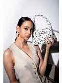 Black color option, Currently selected