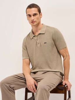The Bear House - Men Beige Solid Textured Flat Knit Regular Polo T-Shirt